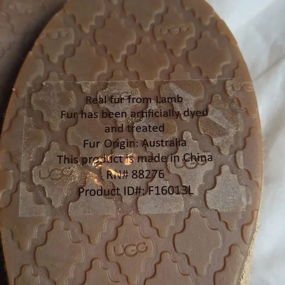 UGG TYLIN 6 NWOB DECK SHOE Chestnut Nubuck Leather Lamb Fur Lined Boat Classic - Picture 8 of 16